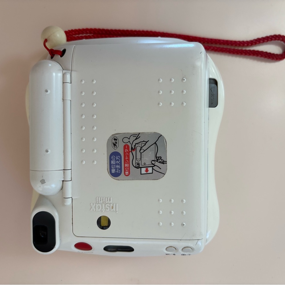 Hello Kitty Instax Mini Fujifilm Camera - Picture 3 of 4